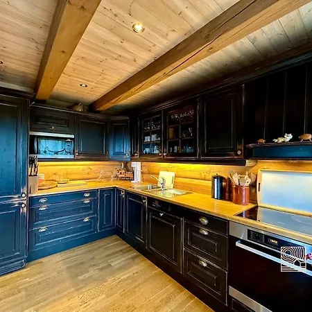 Large Log At With Sauna, Fireplace And Panoramic View * Sjusjøen