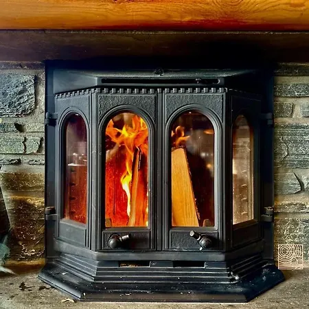 Large Log At With Sauna, Fireplace And Panoramic View