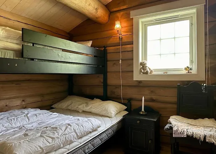 Hébergement de vacances Large Log At With Sauna, Fireplace And Panoramic View *